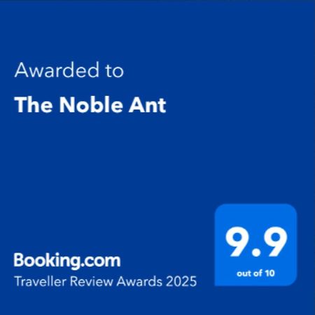 Hotel The Noble Ant George Exteriér fotografie